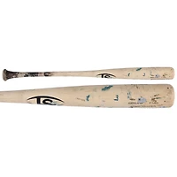 Batte de baseball cassée Tan Louisville Slugger d'Adam Frazier, Pirates de Pittsburgh, utilisée lors du match contre les Phillies de Philadelphie, le 18 mai 2025