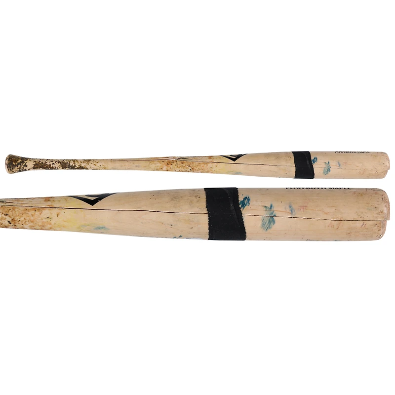 Bryan Reynolds, batte de baseball des Pirates de Pittsburgh, Tan Louisville Slugger, utilisée lors du match contre les Mariners de Seattle, le 6 juillet 2025