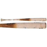 La batte cassée de Tan Marucci, utilisée par Joey Bart des Pirates de Pittsburgh contre les Rays de Tampa Bay le 31 mars 2025