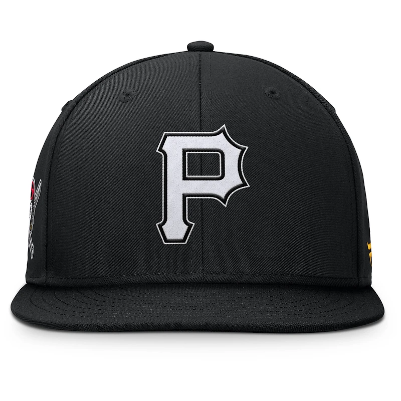Men's Fanatics Black Pittsburgh Pirates Walk-Off Bullpen Snapback Hat