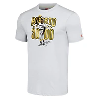 Hommage aux hommes Roberto Clemente Heather Grey Pittsburgh Pirates Illustration T-shirt à trois mélanges