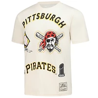 T-shirt Mitchell & Ness crème pour homme, motif Legacy Defined des Pirates de Pittsburgh