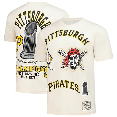 T-shirt Mitchell & Ness crème pour homme, motif Legacy Defined des Pirates de Pittsburgh