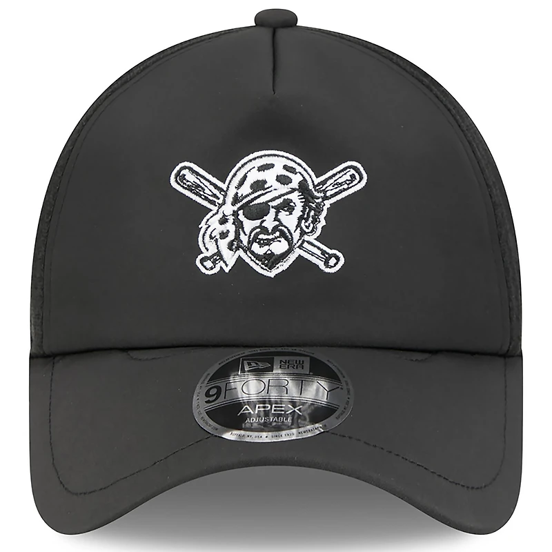 Men's New Era Black Pittsburgh Pirates 2026 Batting Practice Alternate Apex 9FORTY Adjustable Hat
