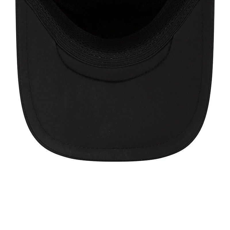 Men's New Era Black Pittsburgh Pirates 2026 Batting Practice Apex 9FORTY Adjustable Trucker Hat