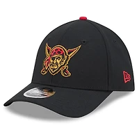 Casquette New Era noire Pittsburgh Pirates 2026 City Connect M-Crown 39THIRTY Flex pour homme