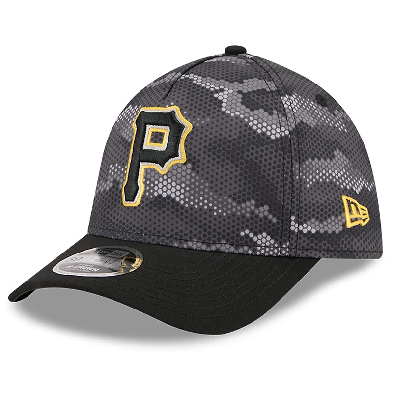 Men's New Era Black Pittsburgh Pirates Camo 39THIRTY A-Frame Flex Hat