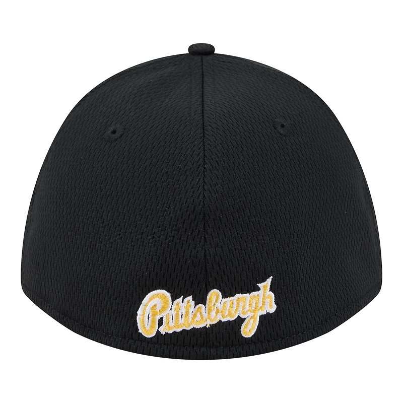 Casquette New Era noire Pittsburgh Pirates Dash 39THIRTY Flex pour homme
