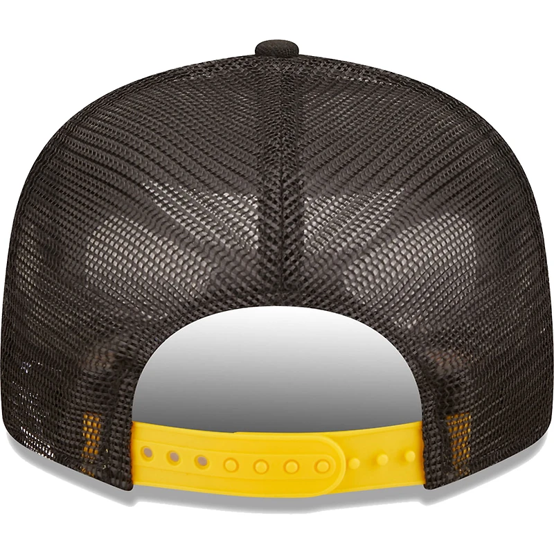Men's New Era Black Pittsburgh Pirates Patriot Trucker 9FIFTY Snapback Hat