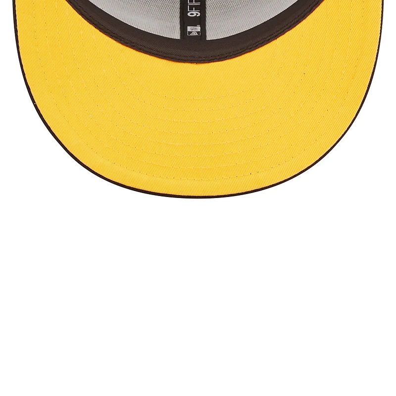Men's New Era Black Pittsburgh Pirates Patriot Trucker 9FIFTY Snapback Hat