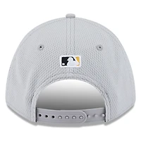 Casquette ajustable MLB Clubhouse 9FORTY M-Crown 2025 des Pirates de Pittsburgh de New Era pour homme, gris