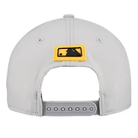 Casquette ajustable New Era grise Pittsburgh Pirates 2026 Clubhouse 9SEVENTY pour homme