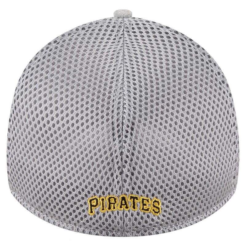 Men's New Era Gray Pittsburgh Pirates Visor Paint Splatter 39THIRTY Flex Hat