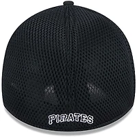 Men's New Era Pittsburgh Pirates Neo 39THIRTY Flex Hat