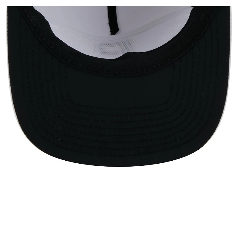 Men's New Era White Pittsburgh Pirates Perforated Golfer Snapback Hat