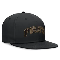 Casquette ajustée True Performance des Pirates de Pittsburgh Nike noire pour homme