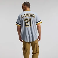 Maillot Nike Roberto Clemente blanc pour homme des Pirates de Pittsburgh, collection limitée Cooperstown