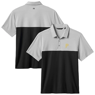 Polo tri-blend gris/noir TravisMathew des Pirates de Pittsburgh Home Run Leader pour homme