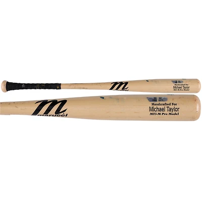 Batte cassée de Tan Marucci utilisée par Michael Taylor des Pirates de Pittsburgh contre les Tigers de Détroit le 9 avril 2024