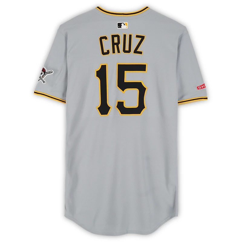 Maillot Nike gris Oneil Cruz des Pirates de Pittsburgh (n° 15) utilisé lors du match contre les Angels de Los Angeles le 23 avril 2025