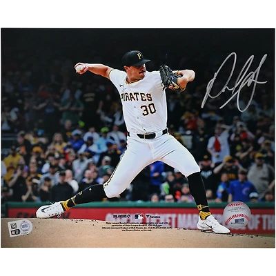 Photographie autographiée de Paul Skenes des Pirates de Pittsburgh lors de ses débuts en tant que lanceur dans la MLB, 8" x 10"