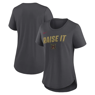 T-shirt Nike pour femme Pittsburgh Pirates 2026 City Connect Team Phrase Lockup Tri-Blend couleur anthracite