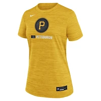 T-shirt Nike Gold Pittsburgh Pirates Authentic Collection City Connect Velocity Dri-FIT pour femme