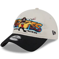 Casquette ajustable New Era Stone/Black Pittsburgh Pirates 2026 Spring Training Fan Pack Batter 9TWENTY pour jeunes