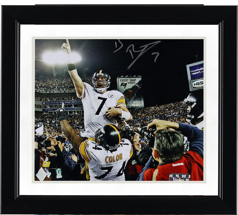 Ben Roethlisberger Pittsburgh Steelers Autographed 8" x 10" Super Bowl XLIII Celebration Photograph