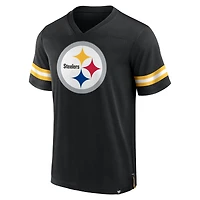 T-shirt noir en jersey à col V Tackle Fanatics pour hommes des Pittsburgh Steelers