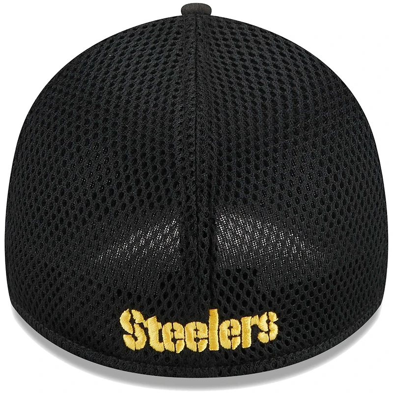 Men's New Era Black Pittsburgh Steelers Basic 39THIRTY Flex Hat