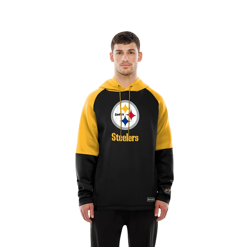 Men's New Era  Black Pittsburgh Steelers Combine Authentic Color Block Raglan Pullover Hoodie