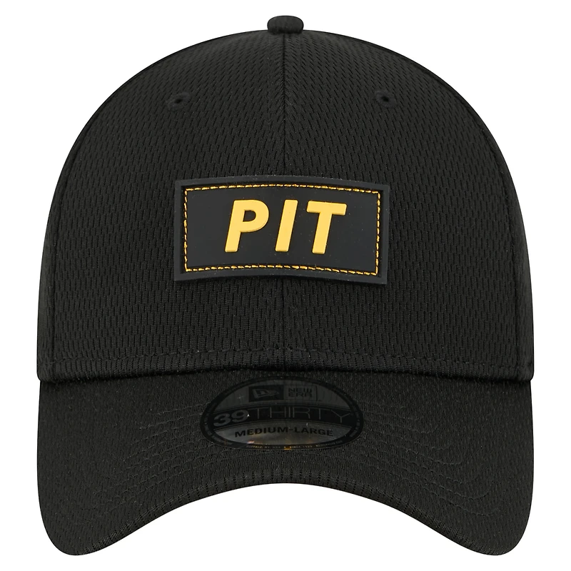 Casquette 39THIRTY Flex noire New Era pour homme avec logo des Pittsburgh Steelers