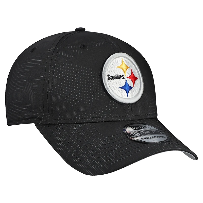 Casquette extensible 39THIRTY noire à motif camouflage ton sur des Steelers de Pittsburgh New Era pour homme
