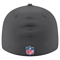 Casquette ajustée New Era 59FIFTY pour homme, couleur anthracite, Pittsburgh Steelers 2025 Sideline, style rétro temps froid.