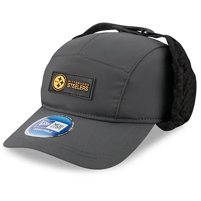 Men's New Era Charcoal Pittsburgh Steelers 2025 Sideline Cold Weather Runner Dog Ear Adjustable Hat