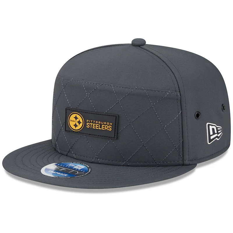 Casquette snapback 9FIFTY à panneau fendu sur le côté des Steelers de Pittsburgh 2025 de New Era pour homme, couleur anthracite