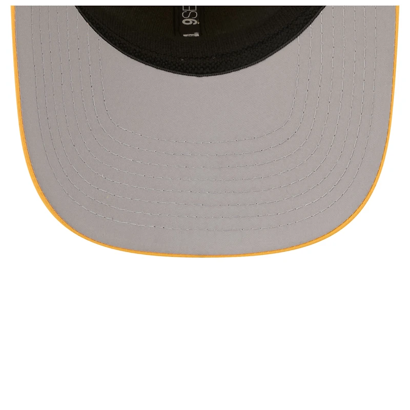 Men's New Era Gold Pittsburgh Steelers Micro Badge 9SEVENTY Adjustable Hat