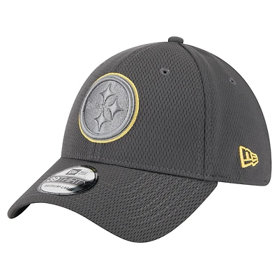 Casquette New Era Graphite Pittsburgh Steelers Main 39THIRTY Flex pour homme