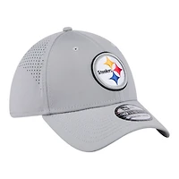 Men's New Era  Gray Pittsburgh Steelers Perforated 39THIRTY Flex Hat