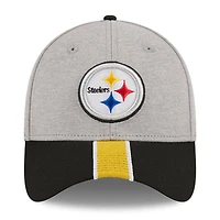 Men's New Era Heather Gray/Black Pittsburgh Steelers Striped 39THIRTY Flex Hat