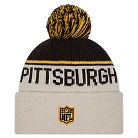 Bonnet en tricot à revers historique avec pompon Pittsburgh Steelers Stone New Era pour homme