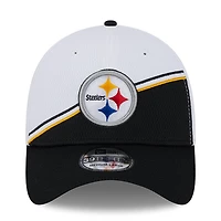 Men's New Era White/Black Pittsburgh Steelers 2023 Sideline 39THIRTY Flex Hat