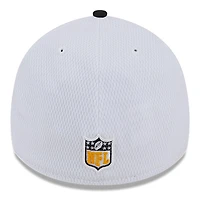 Men's New Era White/Black Pittsburgh Steelers 2023 Sideline 39THIRTY Flex Hat