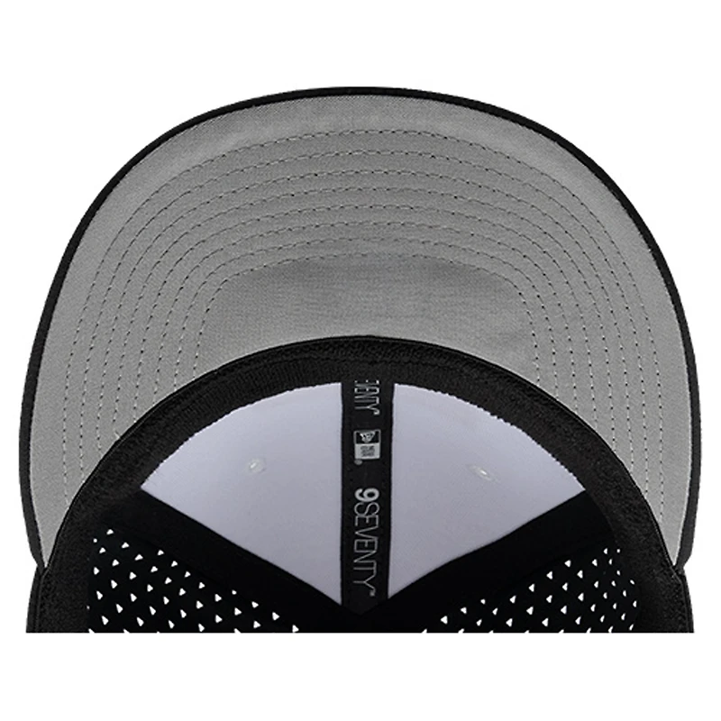 Men's New Era  White/Black Pittsburgh Steelers Established Patch 9SEVENTY Adjustable Hat