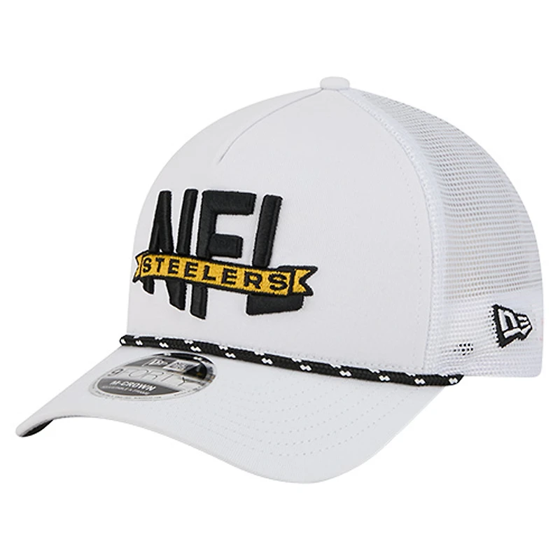 Casquette camionneur ajustable NFL 9FORTY A-Frame M-Crown des Pittsburgh Steelers pour homme New Era blanche