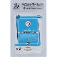 Carte de recrue 9/10 authentifiée 2021 Panini Donruss Optic Purple Shock Prizm #232 Beckett Fanatics Witnessed Autographiée par Pat Freiermuth des Steelers de Pittsburgh