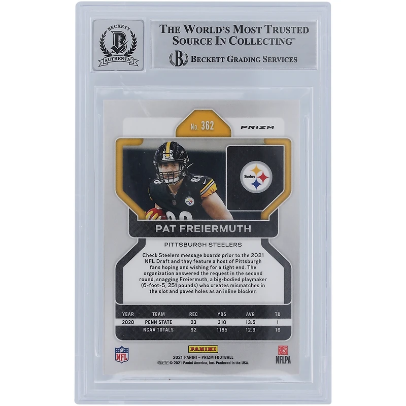 Carte de recrue 9/10 authentifiée 2021 Panini Prizm rouge, blanc et bleu #362 signée Pat Freiermuth des Pittsburgh Steelers par les fanatiques de Beckett