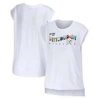 WEAR by Erin Andrews T-shirt blanc Pittsburgh Steelers Greetings From Muscle pour femmes