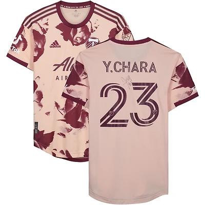 Maillot rose dédicacé #23 des Portland Timbers de Yimmi Chara pour la saison 2023 de la MLS